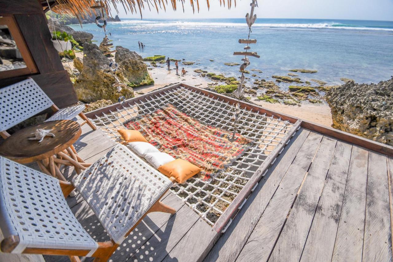 Le Cliff Bali 4*